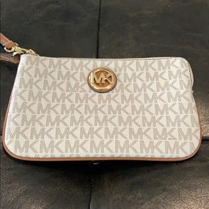 Michael Kors new with tags wristlet